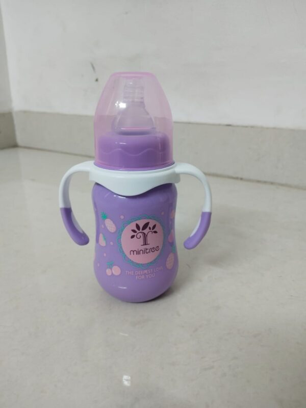 Regular-Neck Feeding Bottle with Handle – 150ml (5oz) | For 3+ Months | BPA-Free - Image 2