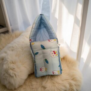 Newborn Baby Sleeping Bag – Soft & Safe Wrap with Zip Closure – 0–6 Months (Multipurpose Carry Nest)